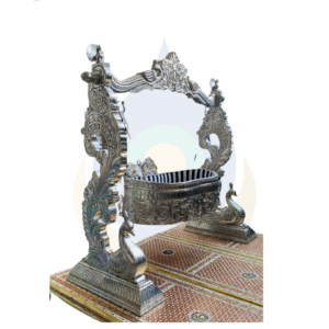 Fiber Peacock Cradle